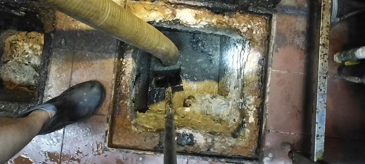 招远污水池清理一般都有毒气，怎么预防中毒呢？
